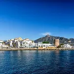 Bright & Cozy In The Center Of Puerto Banus, Pool And Terrace. *