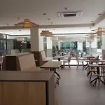 Appartement Bright & Cozy In The Center Of Puerto Banus, Pool And Terrace. *