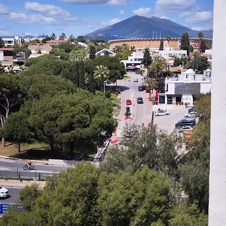 Bright & Cozy In The Center Of Puerto Banus, Pool And Terrace. *