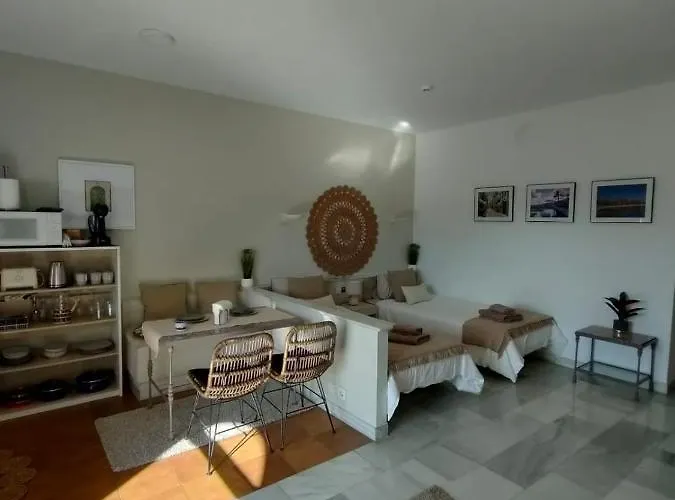 Bright & Cozy In The Center Of Puerto Banus, Pool And Terrace. Appartement Marbella