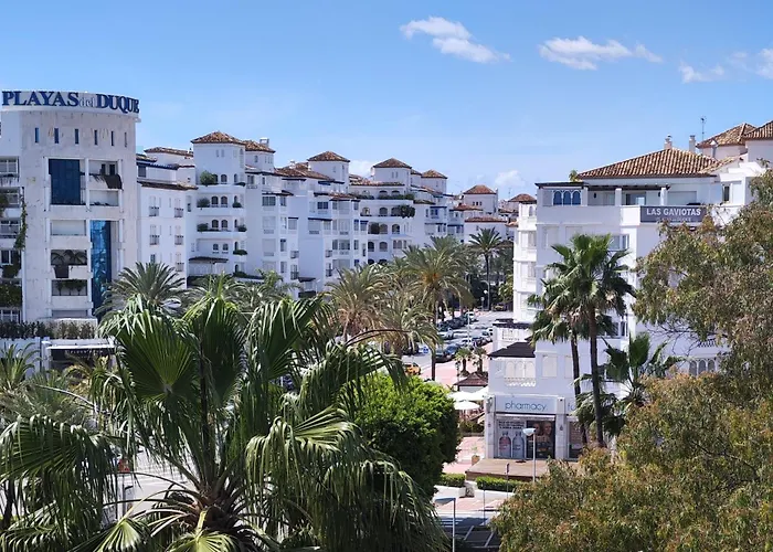 Bright & Cozy In The Center Of Puerto Banus, Pool And Terrace. Marbella